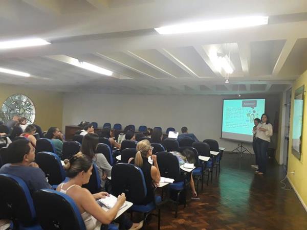 Fórum de Discussão sobre Autonomia no Cuidado de Lesões Cutâneas